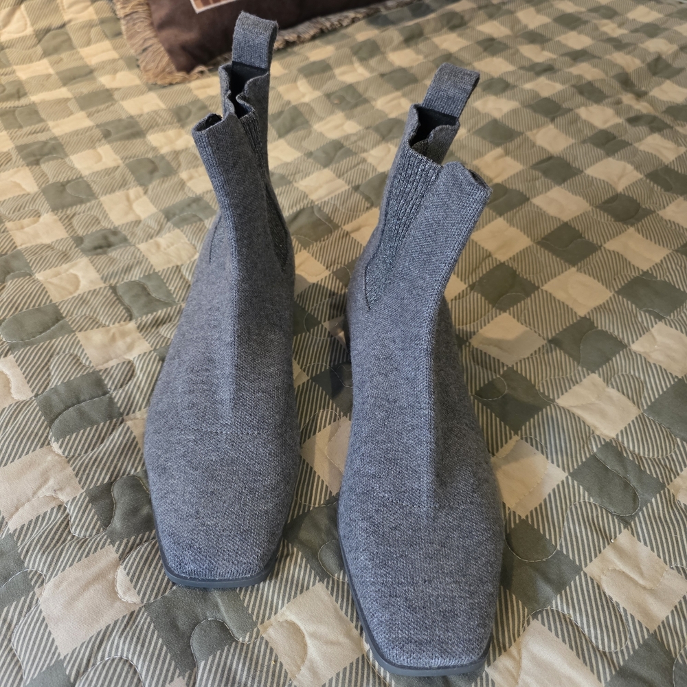 Vivaia Grey Knit Waterproof Sock Ankle Boots